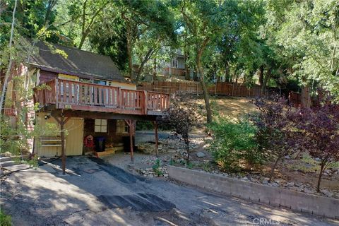 A home in Crestline