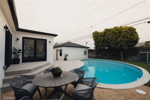 A home in Manhattan Beach