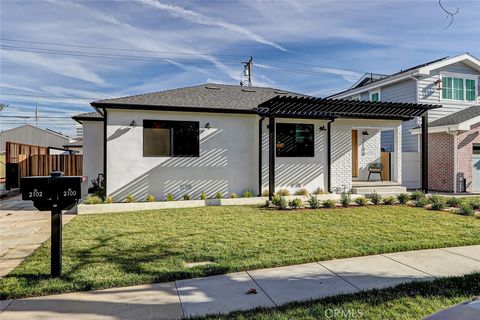 A home in Manhattan Beach