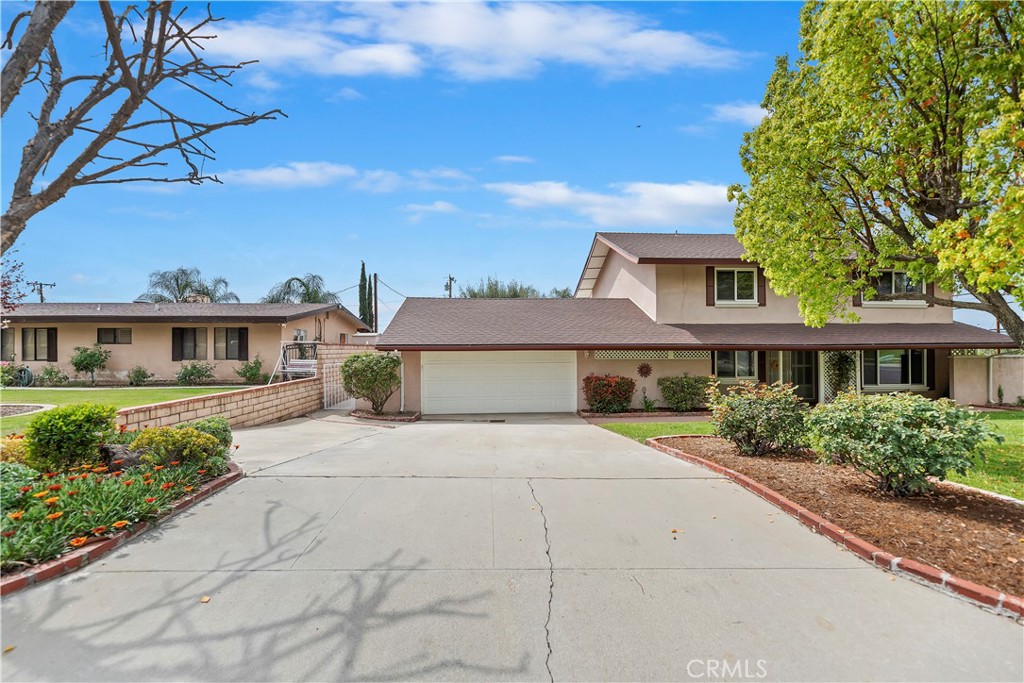 12114 Dos Rios Avenue