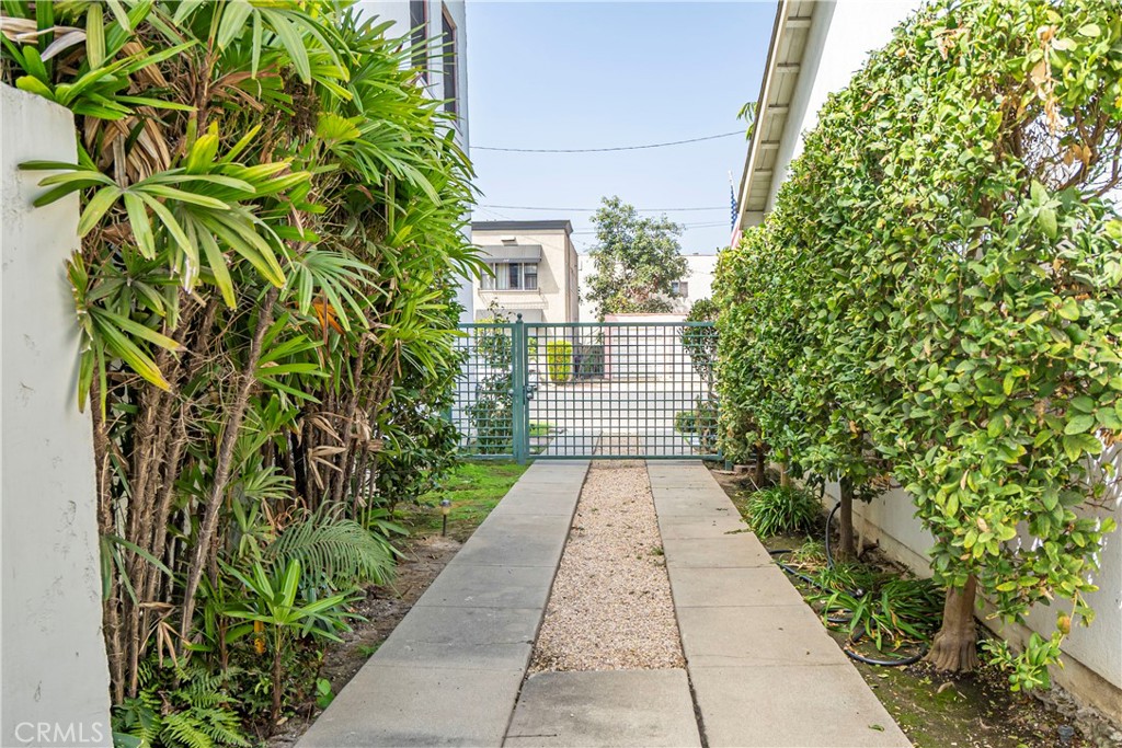 Bluff Park (BLF) - Residential Income