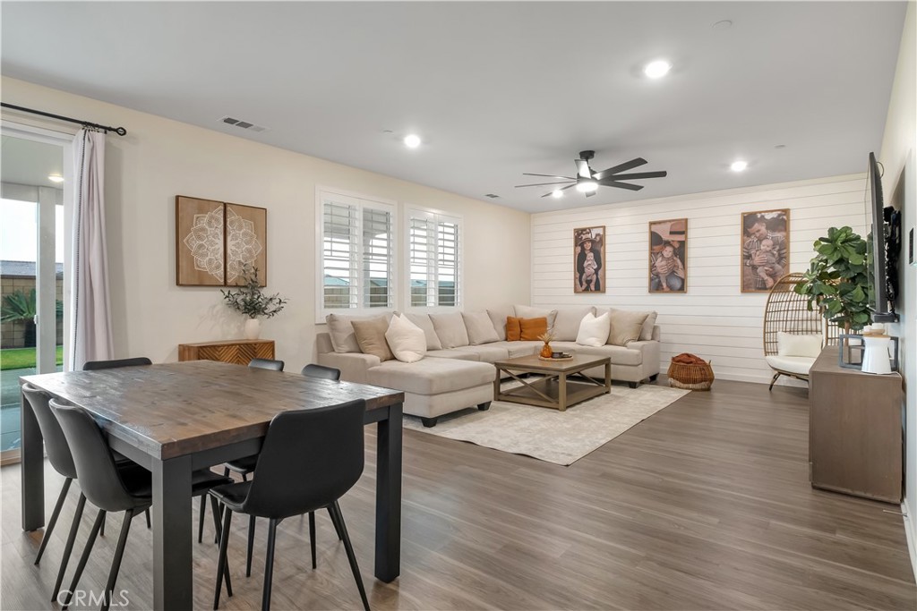 Photo 5 of 32 of 16447 Lantana Street house