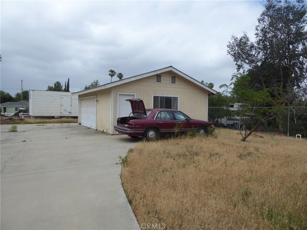 listing image 130724334756554059955