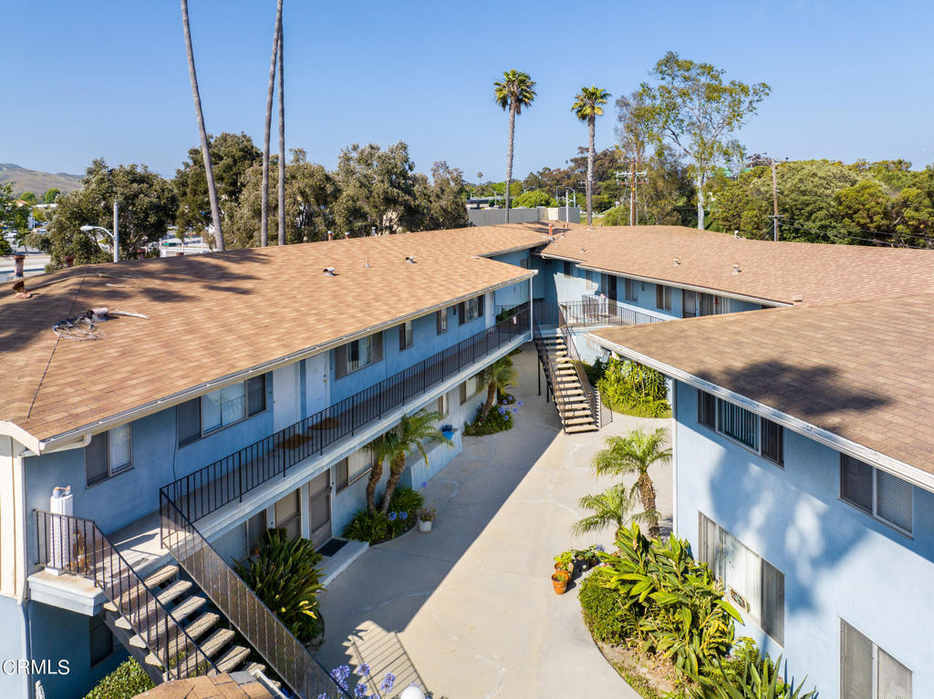 Empire/Sidonia - 1070 - Residential Income