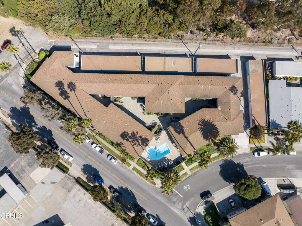 Empire/Sidonia - 1070 - Residential Income