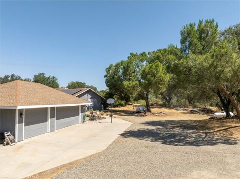 A home in Coarsegold