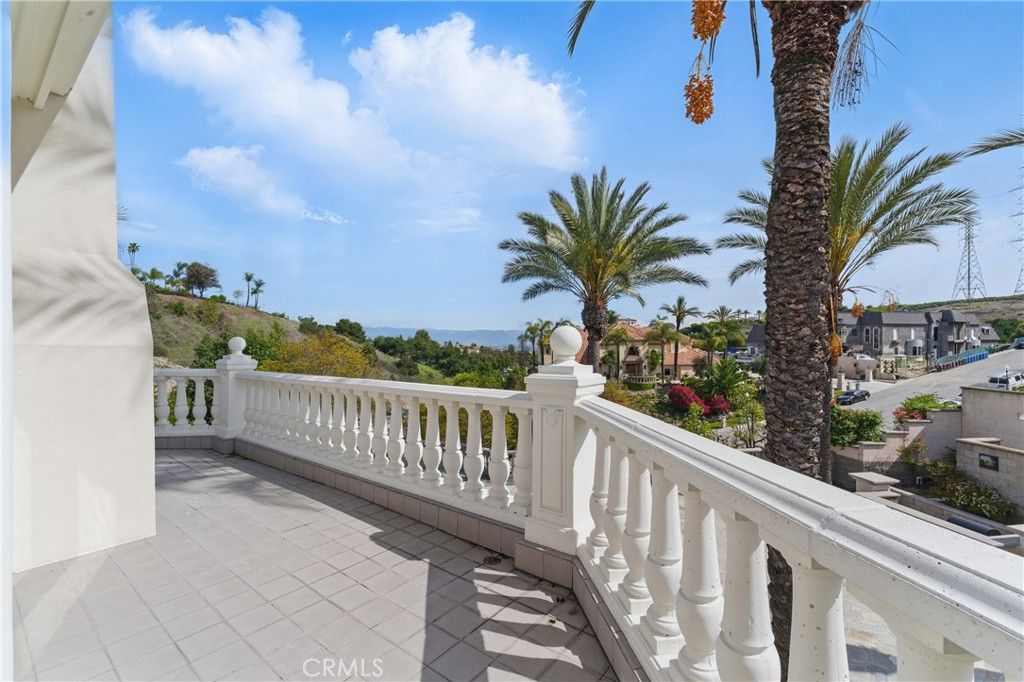 listing image 64