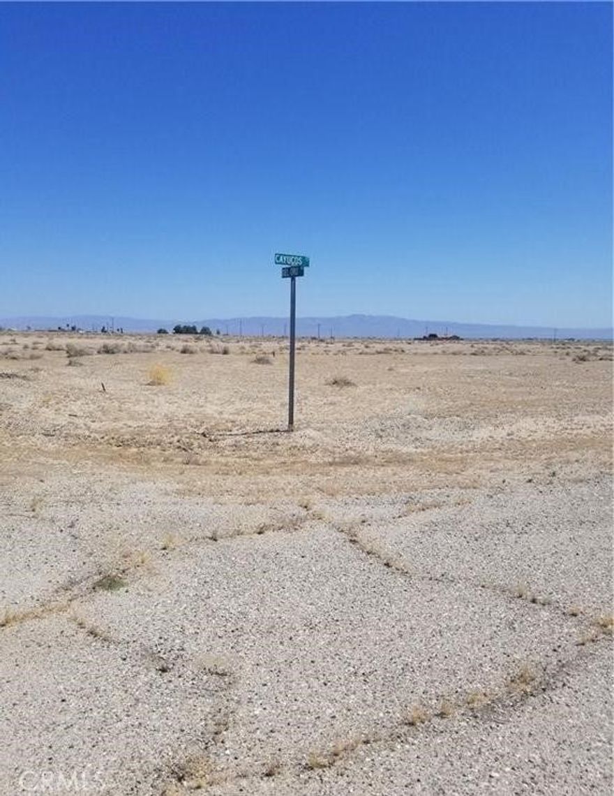 Corner flat lot; with all utilities nearby. Price to sell and even financed if necessary.