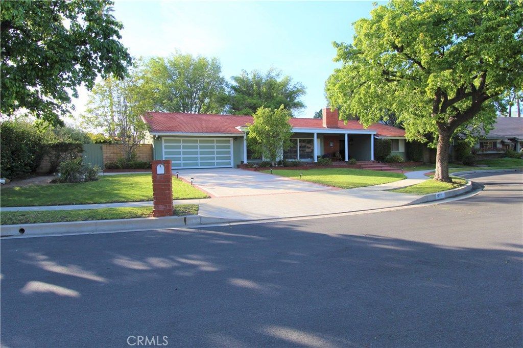 listing image 130722425273331648619