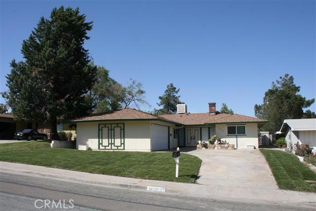 On the Golf Course. Beautiful 4 bedroom & 2 Bath with a BIG - ENCLOSED BONUS ROOM - LOTS OF GLASS OVERLOOKING THE GOLF COURSE. MAY BE THE BEST BUY IN VICTOR VALLEY! New Paint & New Carpets & Appliances. Association Amenities: None # of RV Spaces: 0 Special Features: ,SHNONE Lot Location Type: On Golf Course Special Features: Garage Door Opener # of Attached Spaces: 2 # of Detached Spaces: 0