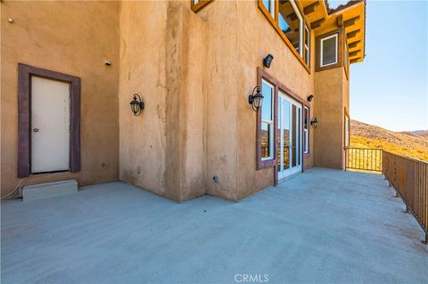 A home in Canyon Lake