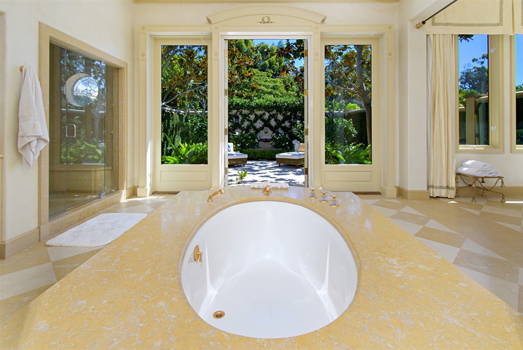 Rancho Santa Fe - Residential