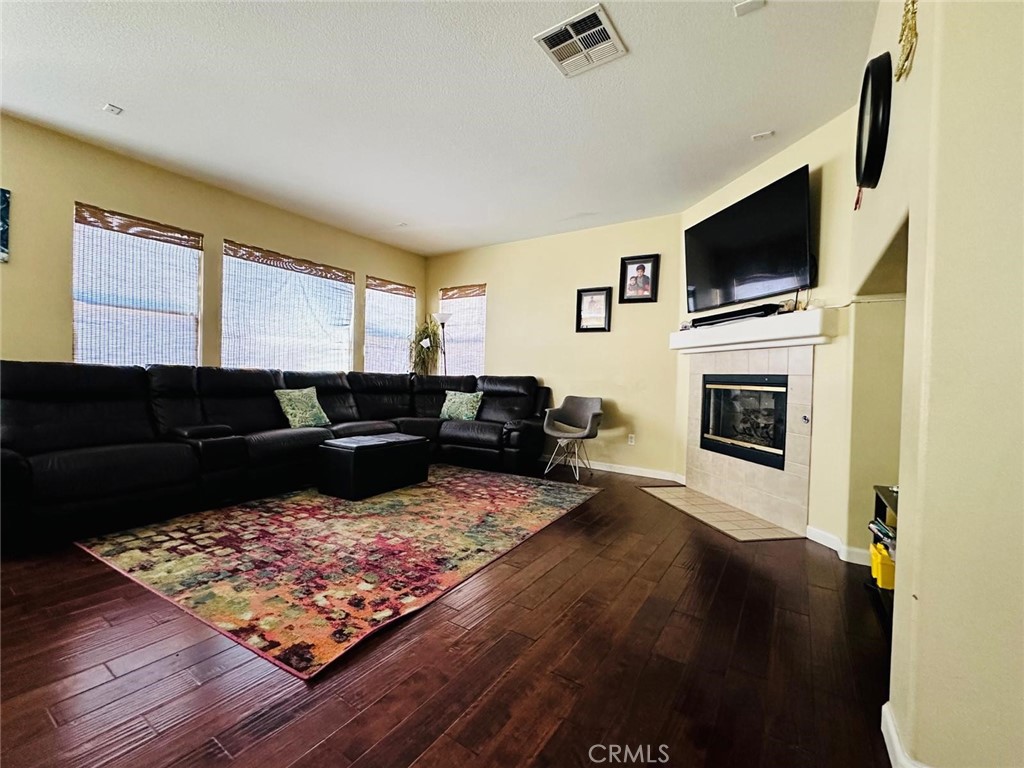 Chelsea (St. Clare) (CHLSA) - Residential Lease