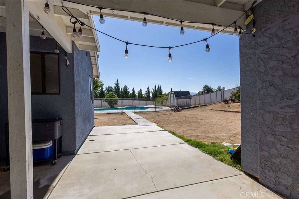 listing image 130726007437233703875