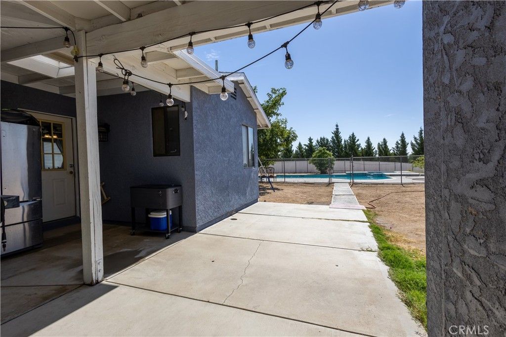 listing image 130721548360323290542