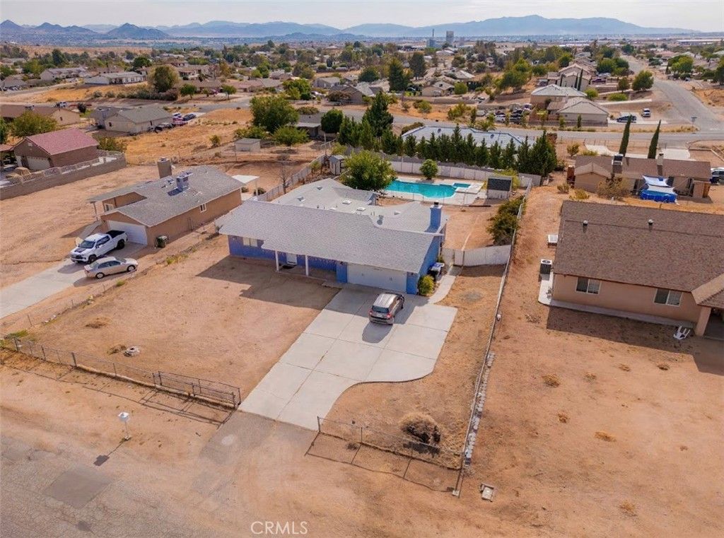 listing image 130727340241477877877