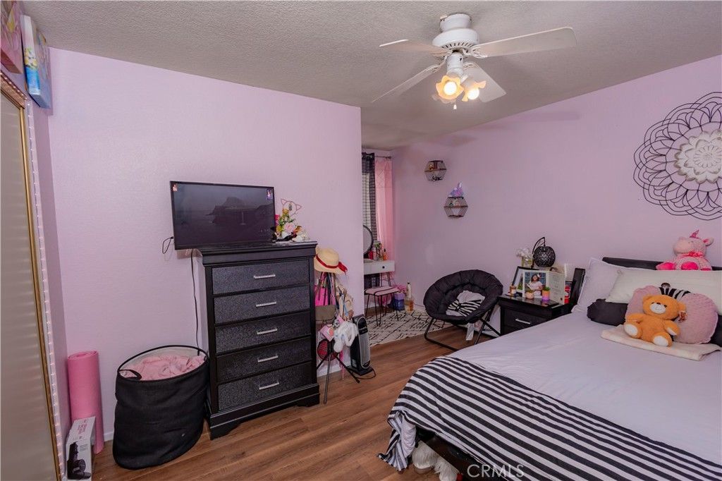 listing image 130724233163633113364