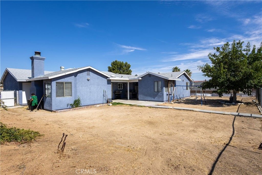 listing image 130722487666559871317