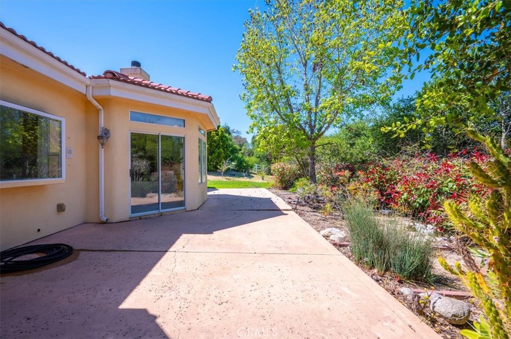 West of 101(1000) - Residential