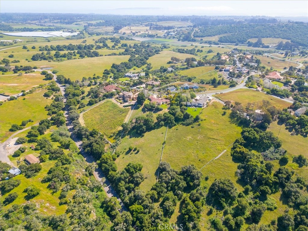 West of 101(1000) - Residential