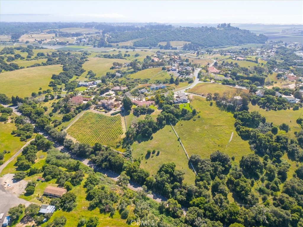 West of 101(1000) - Residential