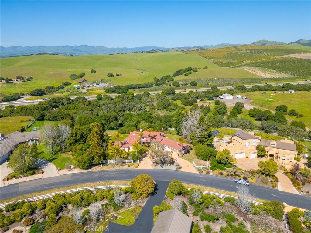 West of 101(1000) - Residential