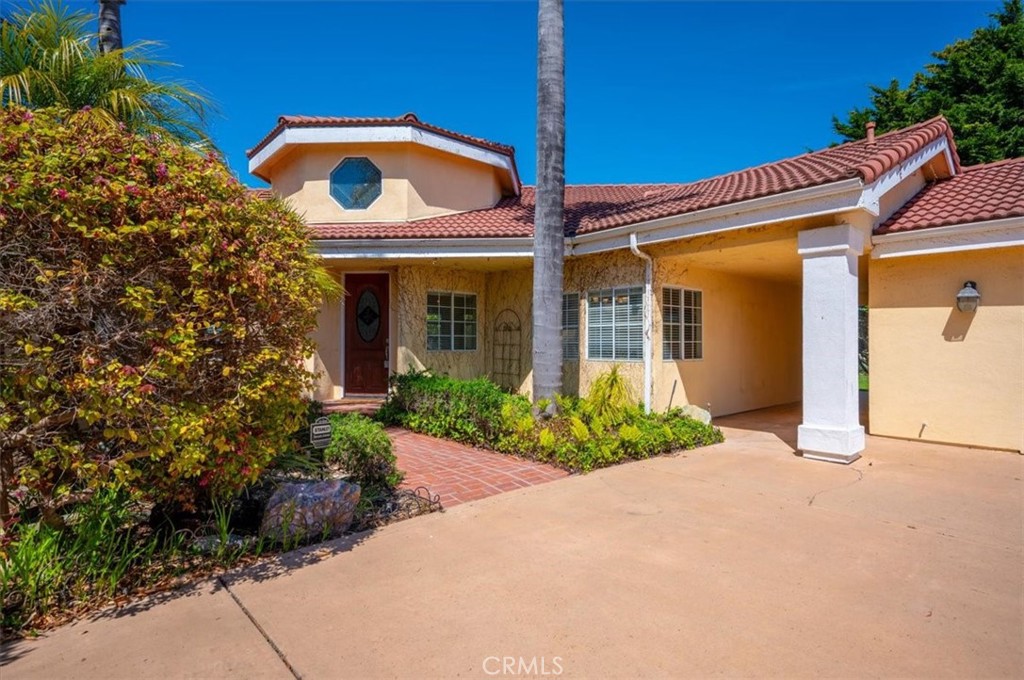 West of 101(1000) - Residential