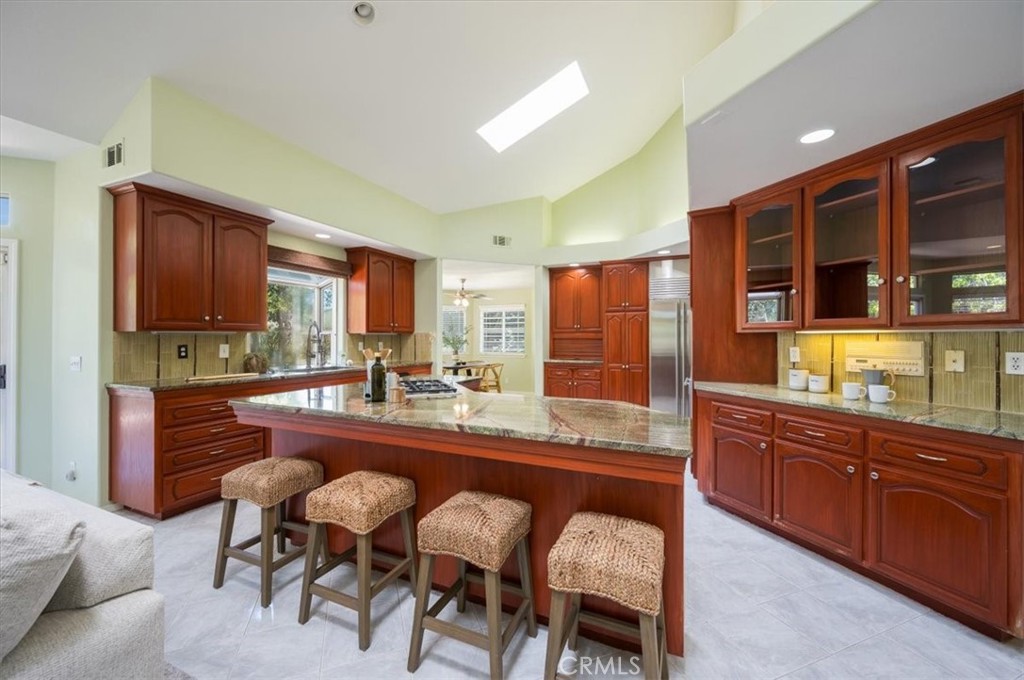 West of 101(1000) - Residential