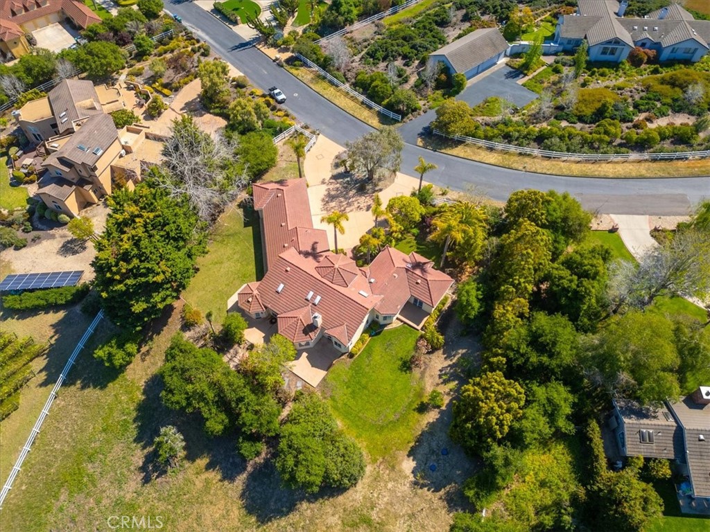 West of 101(1000) - Residential