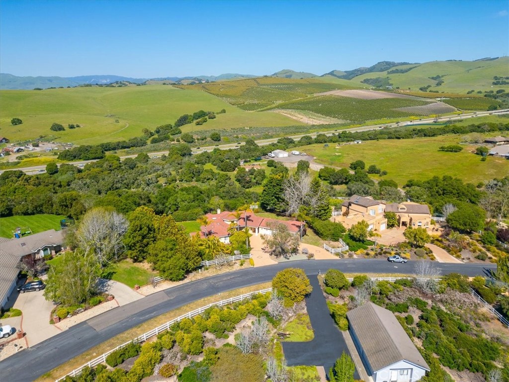 West of 101(1000) - Residential