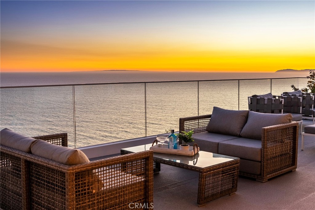 Arch Beach Heights (ABH) - Residential