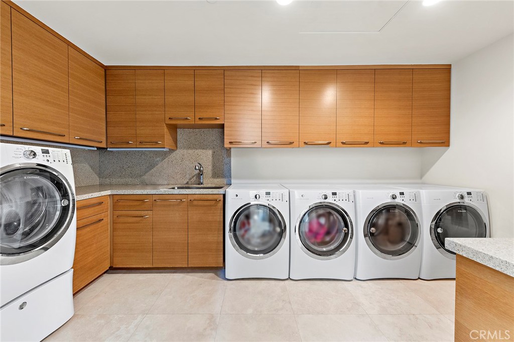 Arch Beach Heights (ABH) - Residential