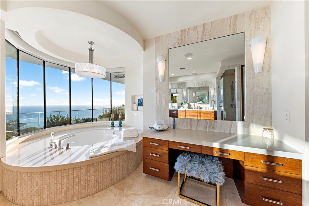 Arch Beach Heights (ABH) - Residential