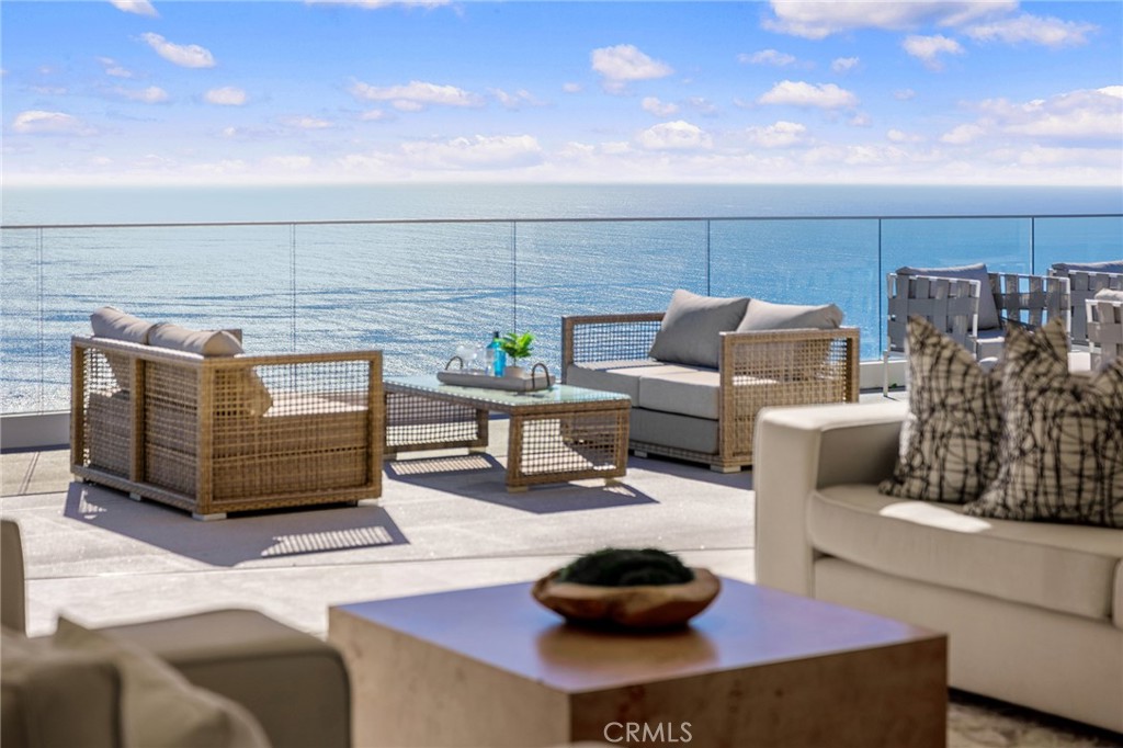 Arch Beach Heights (ABH) - Residential