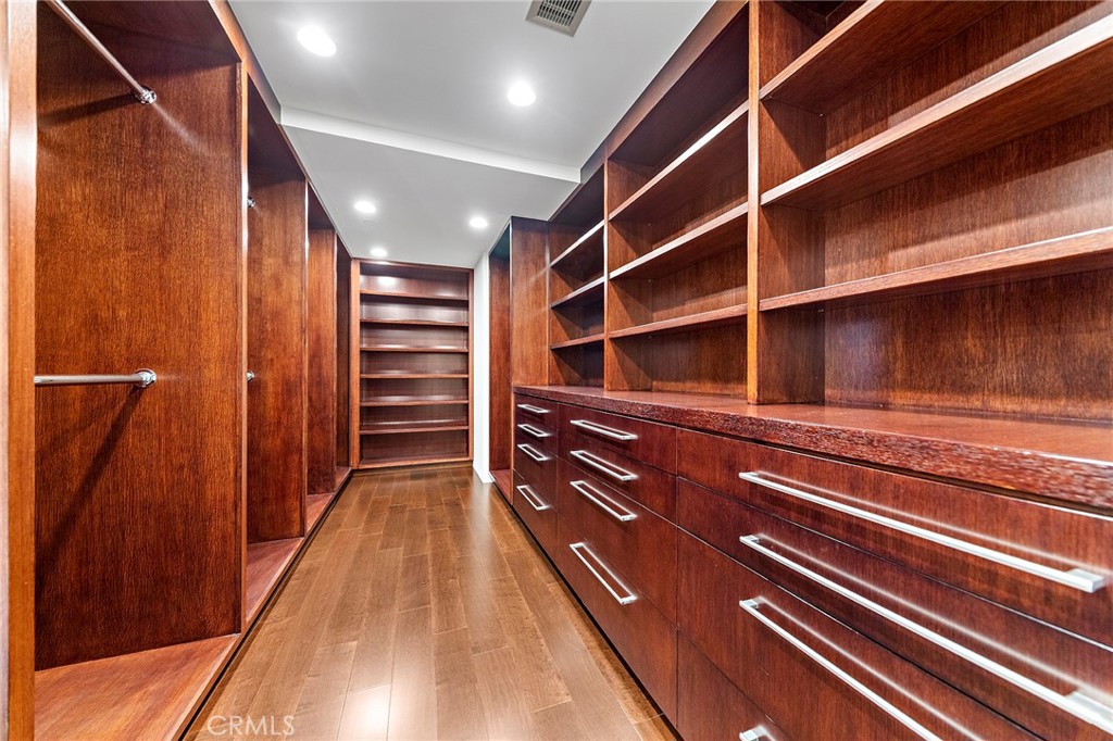 Arch Beach Heights (ABH) - Residential