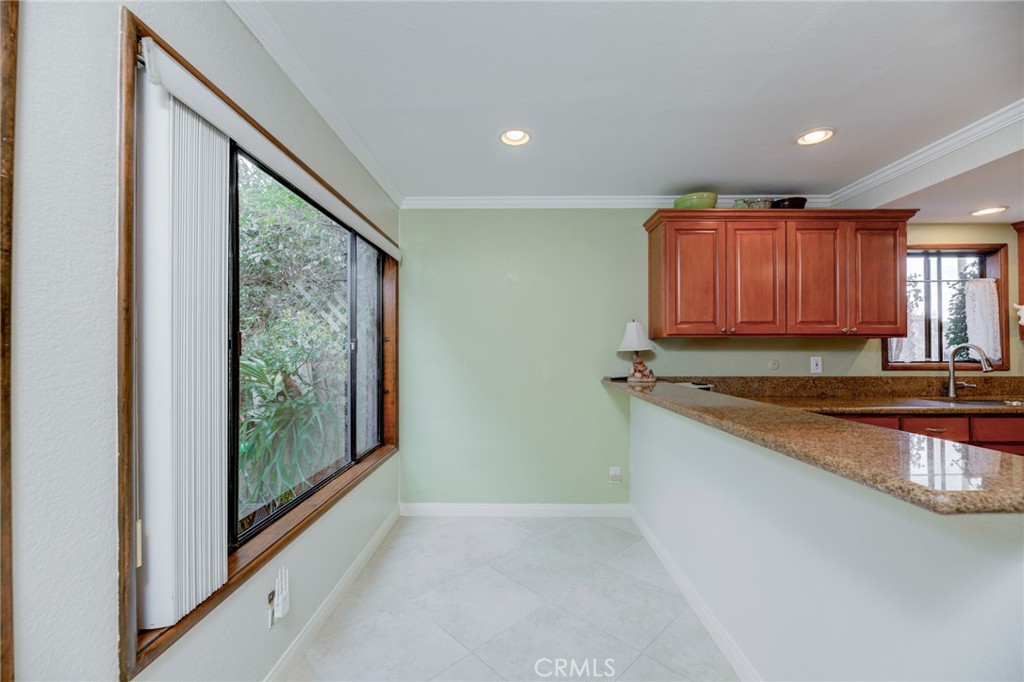 Photo 14 of 36 of 809 Sartori Avenue 1 townhome