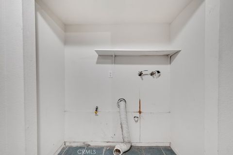 listing image 50