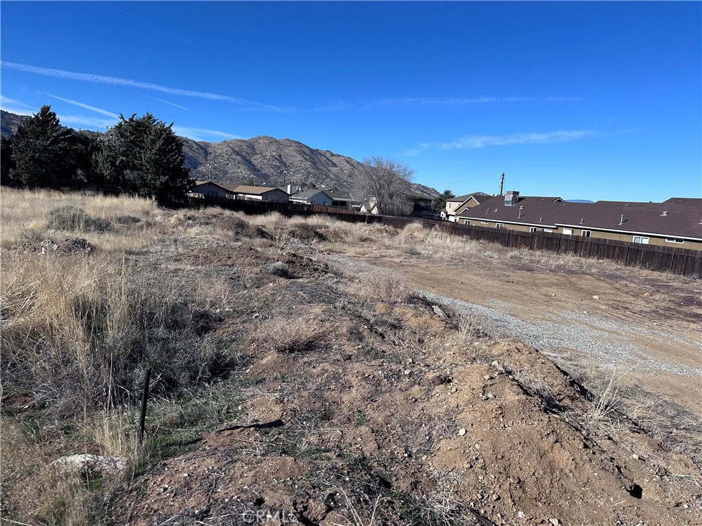 Prime Development Opportunity on Golden Star Boulevard in Tehachapi. Discover the potential in this vacant lot offering a blank canvas in a well-regarded area. With R3 zoning, envision the possibilities for multi-family residences or your own custom-built home (subject to local regulations). Situated on a desirable street, the property benefits from its location known for its scenic beauty and access to outdoor activities but only 5 minutes from local grocery stores and within 3 miles of the City Center. Enjoy the benefits of Tehachapi's charming atmosphere and take advantage of the opportunity to invest in the Tehachapi lifestyle. This is an excellent prospect for developers looking to meet the increasing demand for housing in the area. Don't let this valuable piece of real estate pass you by.