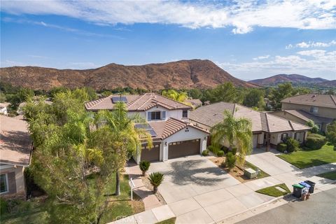 A home in Lake Elsinore