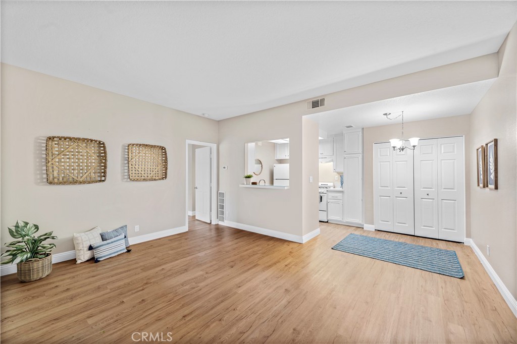 LOOKING FOR A CHARMING, RECENTLY RENOVATED 1 BEDROOM/1 BATH CONDO IN RSM, AN END UNIT, LOWER LEVEL WITH NO INTERIOR STEPS, A PEACEFUL LARGE FRONT PORCH AND IS WALKING DISTANCE TO SANTA MARGARITA LAKE, RESTAURANTS, GROCERY, AND TARGET? This cute home is perfectly located along a beautiful walking path that leads right to RSM Lake, playgrounds, and Monte Vista park. New upgrades include new flooring and paint throughout, new granite counters in kitchen & bath, new stove, refrigerator, dishwasher and garbage disposal, new bathtub, faucet fixtures, and light fixture. With the great condition of this home, and great location, this is a place you don't want to miss!! RSM AMENITIES INCLUDE 4 JR OLYMPIC SIZED SWIMMING POOLS, TENNIS, BASKETBALL, PICKLEBALL & VOLLEYBALL COURTS, LAGO SANTA MARGARITA, and several neighborhood parks and playgrounds.