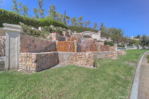 A home in Lake Elsinore