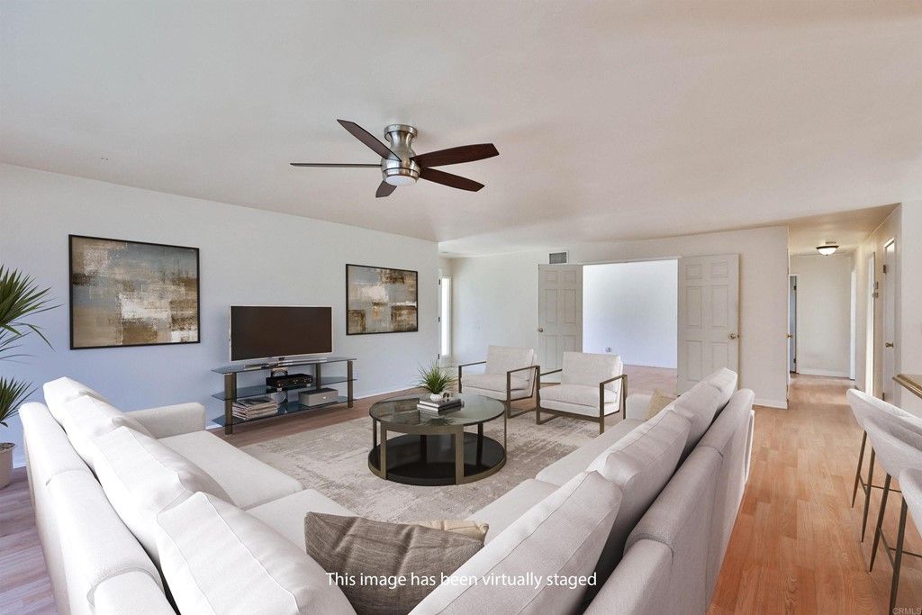 listing image 130727500253024160962