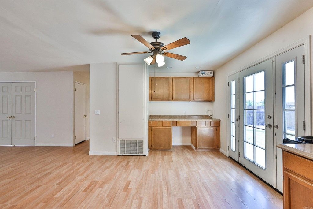 listing image 130720394932614890980