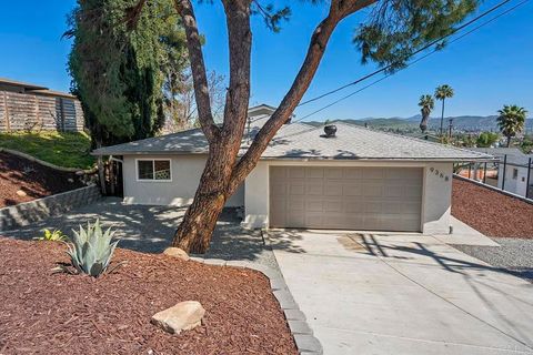 9368 Starcrest Drive Santee CA 92071