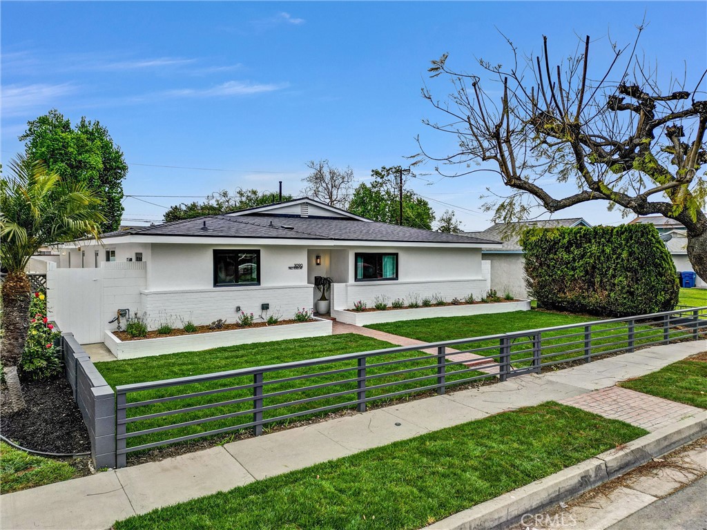3090 palo verde avenue