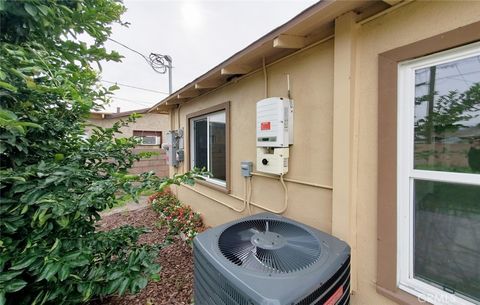 A home in El Monte