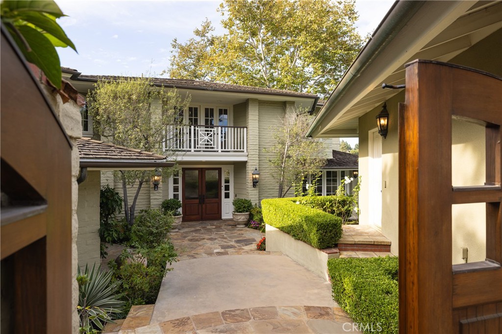3 Cypress Point Lane