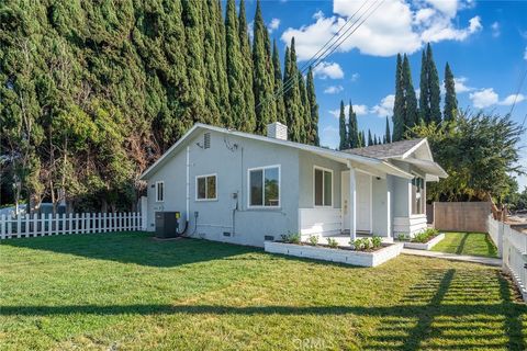 A home in El Monte