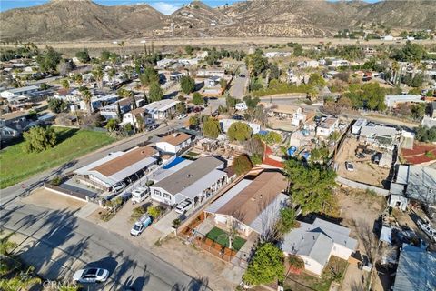 A home in Lake Elsinore