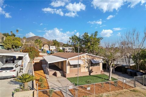 A home in Lake Elsinore